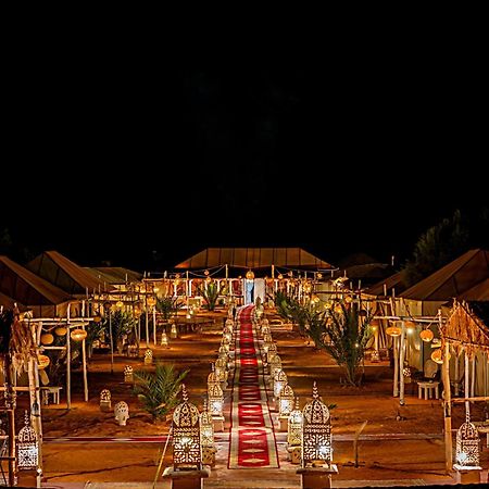 Africa Luxury Camps Hotel Мерцуга Екстериор снимка