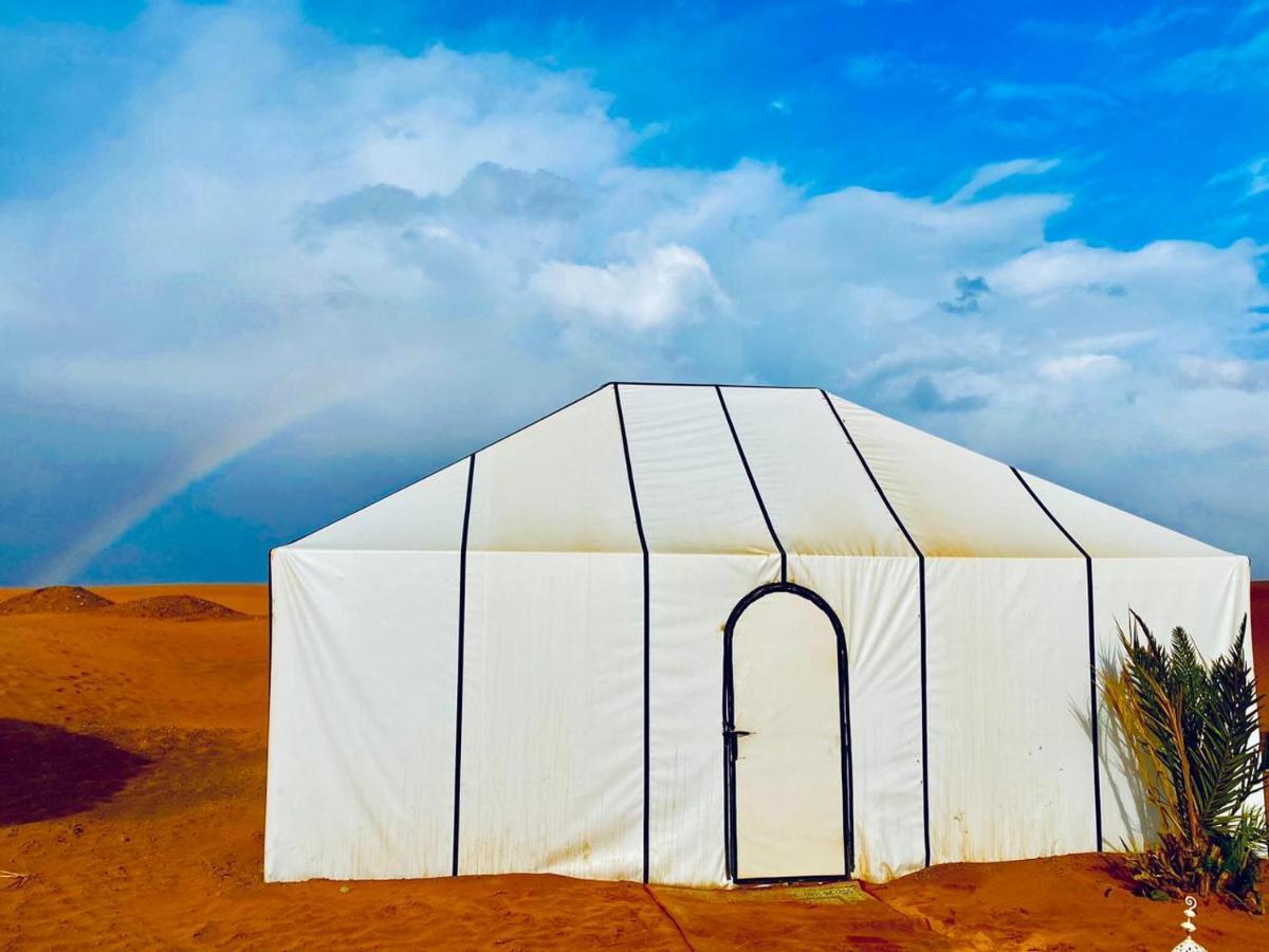 Africa Luxury Camps Hotel Мерцуга Екстериор снимка