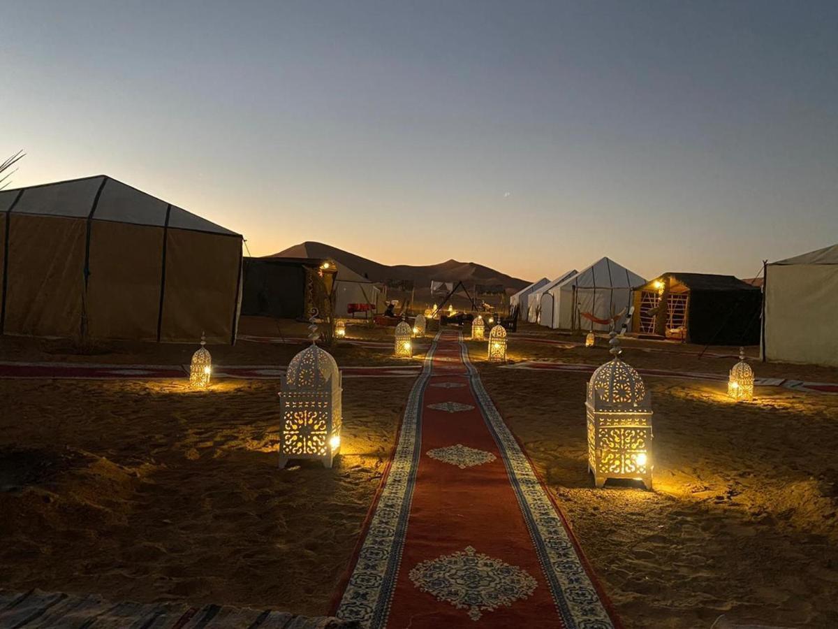 Africa Luxury Camps Hotel Мерцуга Екстериор снимка