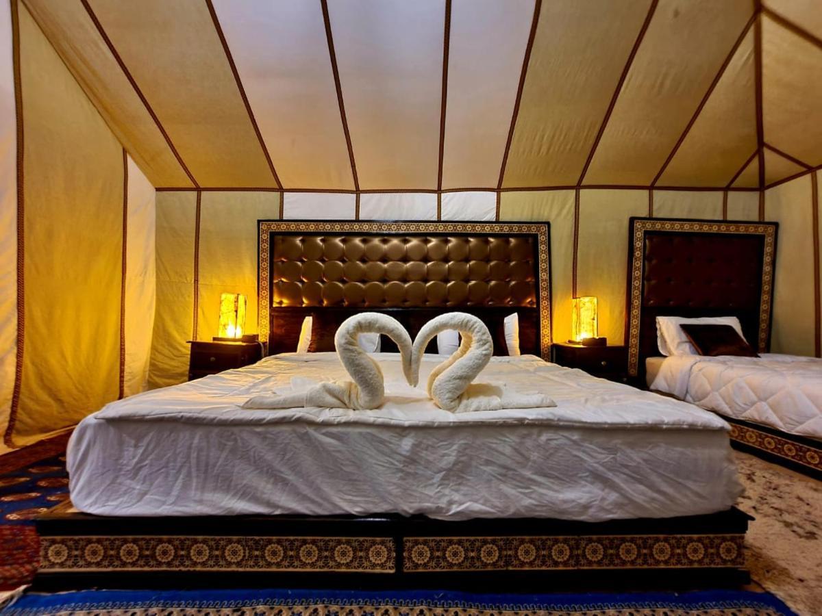 Africa Luxury Camps Hotel Мерцуга Екстериор снимка