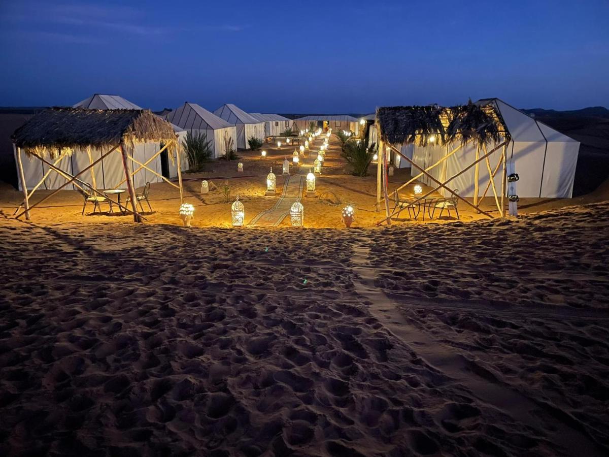 Africa Luxury Camps Hotel Мерцуга Екстериор снимка
