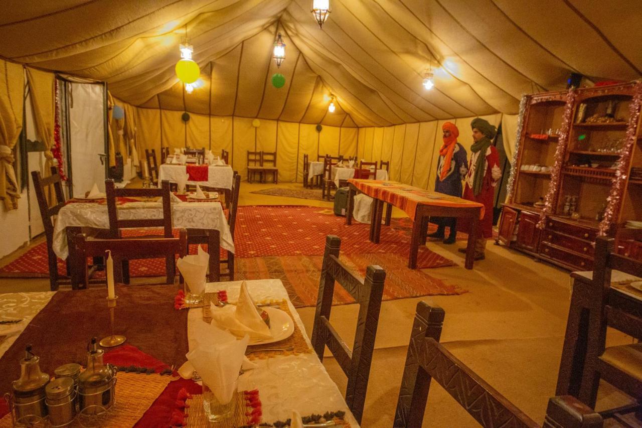 Africa Luxury Camps Hotel Мерцуга Екстериор снимка