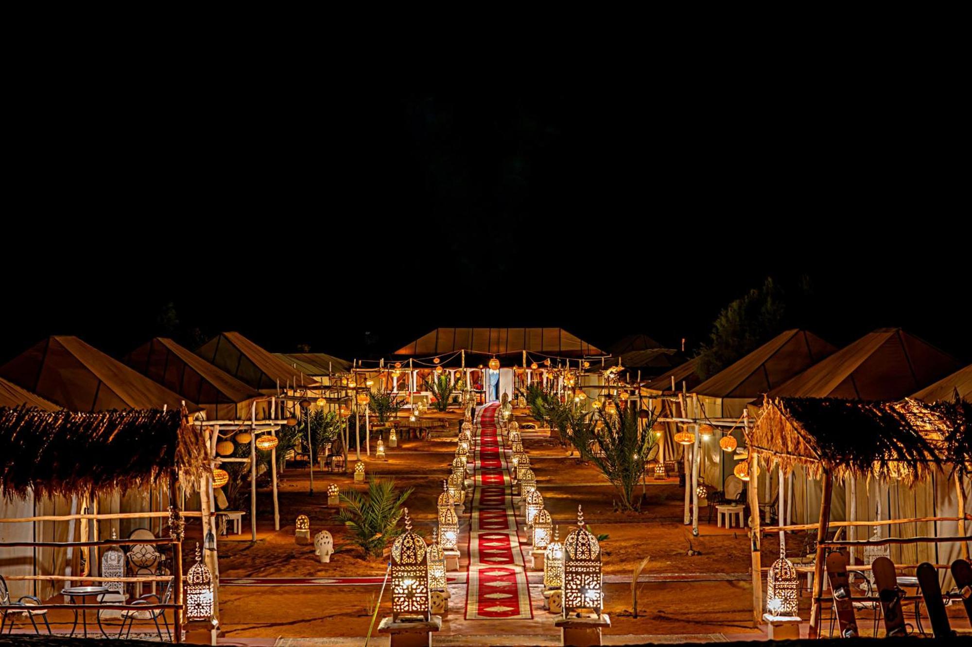 Africa Luxury Camps Hotel Мерцуга Екстериор снимка