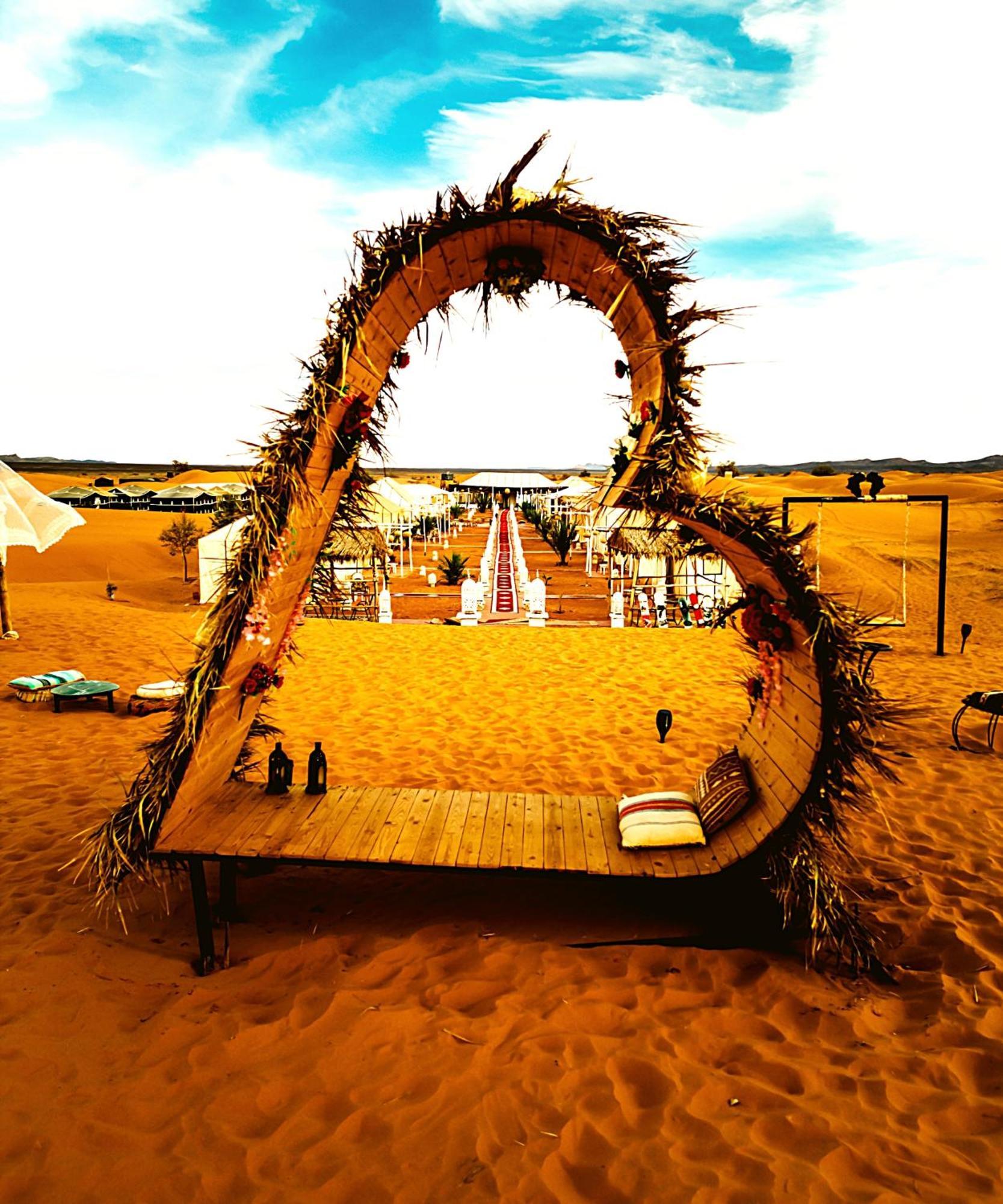 Africa Luxury Camps Hotel Мерцуга Екстериор снимка